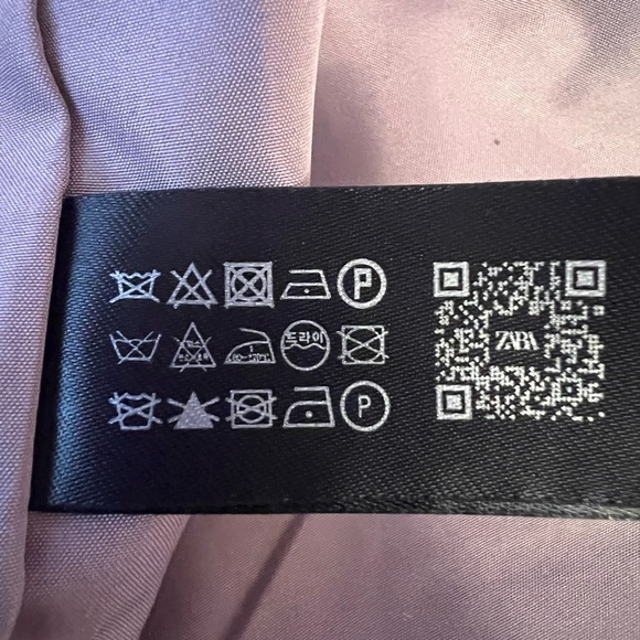 Flattering Zara Women's Double Breasted, Cropped Pea Coat - Picture 13 of 13